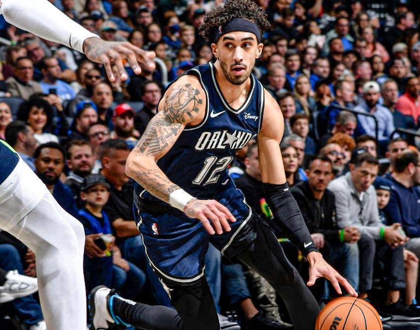 华体会 -转会期体能课后，广东宏远止住颓势备战NBA常规赛，态度坚定，医务组通报恢复的简单介绍